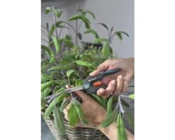 GARDENA Handschaar Freshcut RVS 12 GARDENA Handschaar Freshcut RVS -Gardena Shop DV 8 10602966 04 4c DE 20230109124651